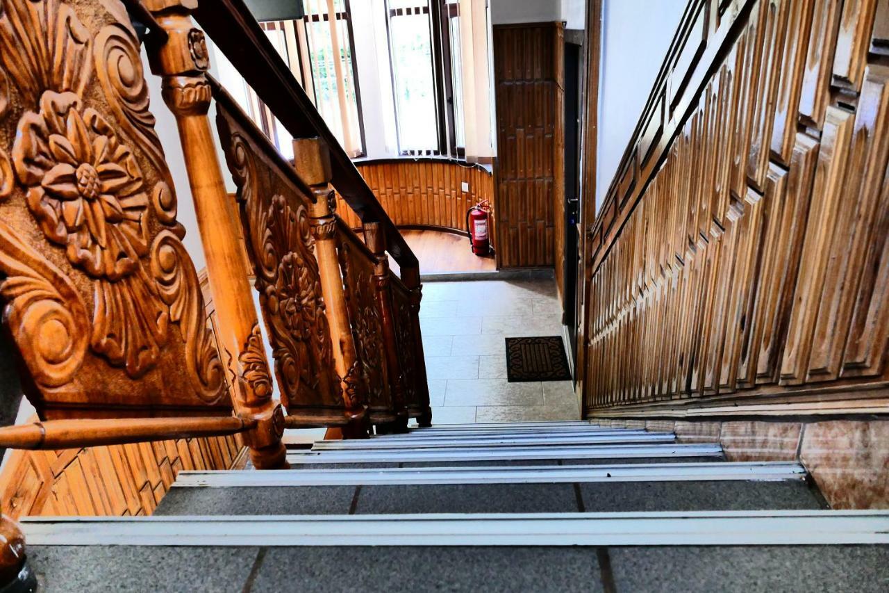 Hotel Pensiunea Roua Florilor Anina Exteriér fotografie
