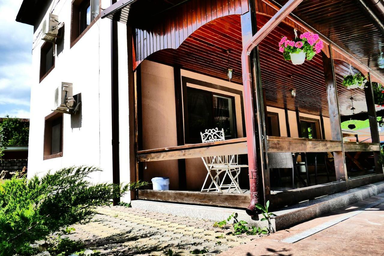 Hotel Pensiunea Roua Florilor Anina Exteriér fotografie