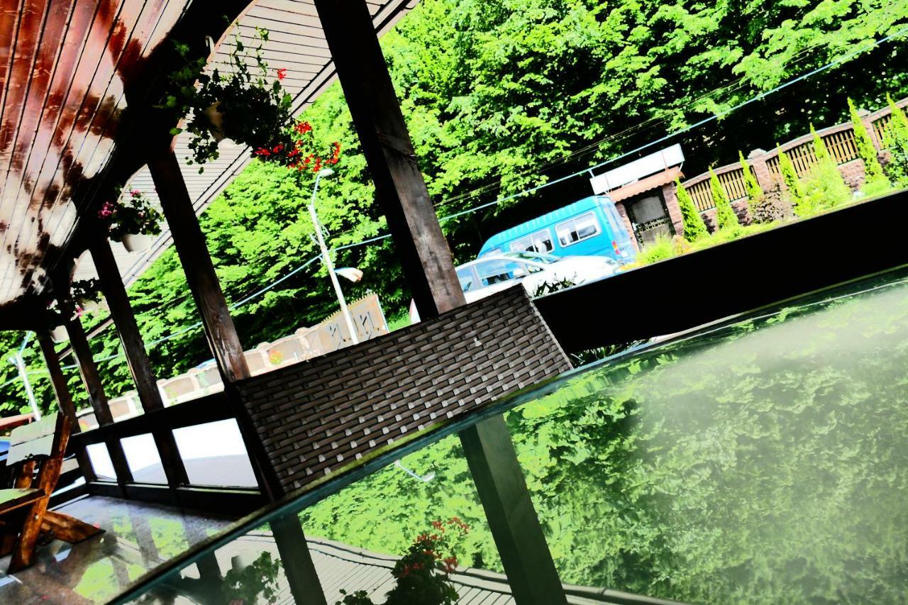 Hotel Pensiunea Roua Florilor Anina Exteriér fotografie